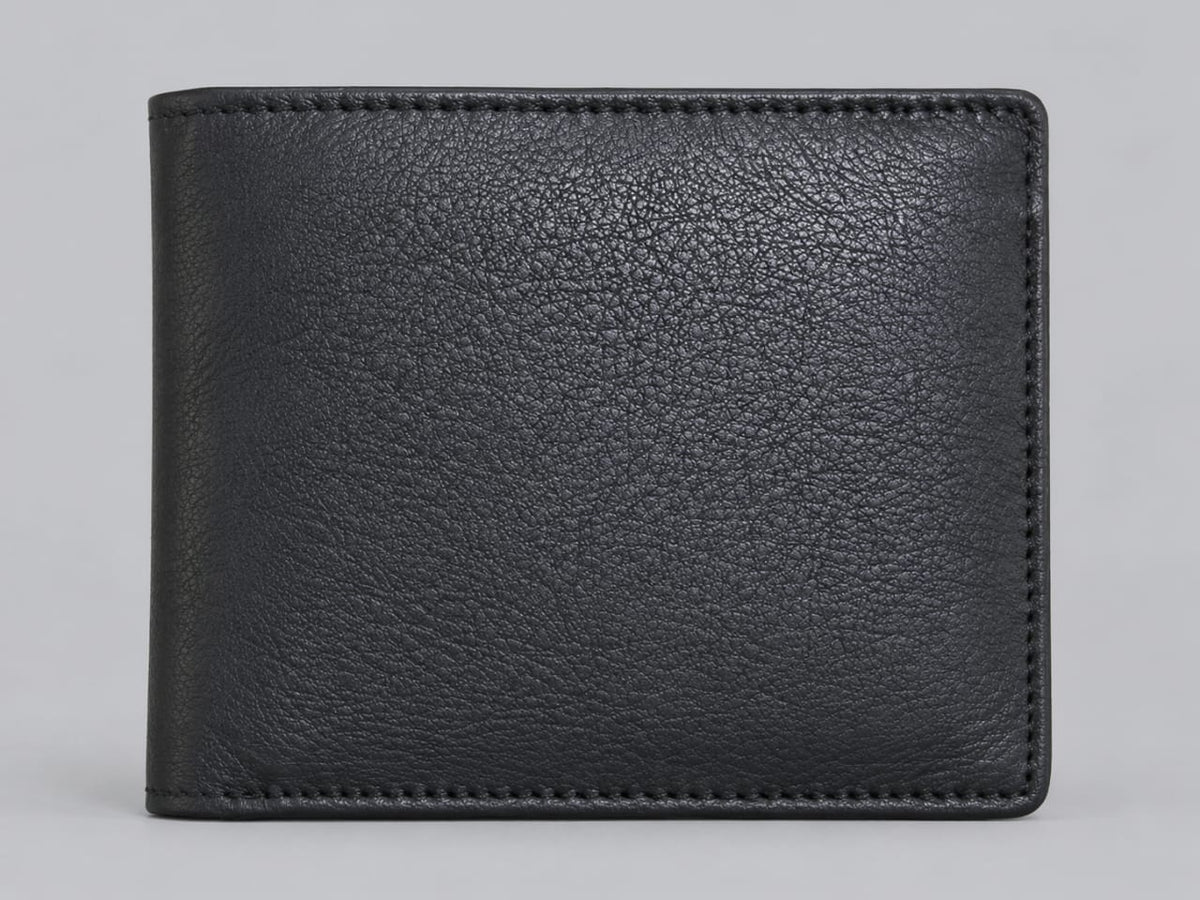 La Parazzo Premium Genuine Leather Men’s Bifold Wallet with Flip-Out Card Holder & Cash Compartment