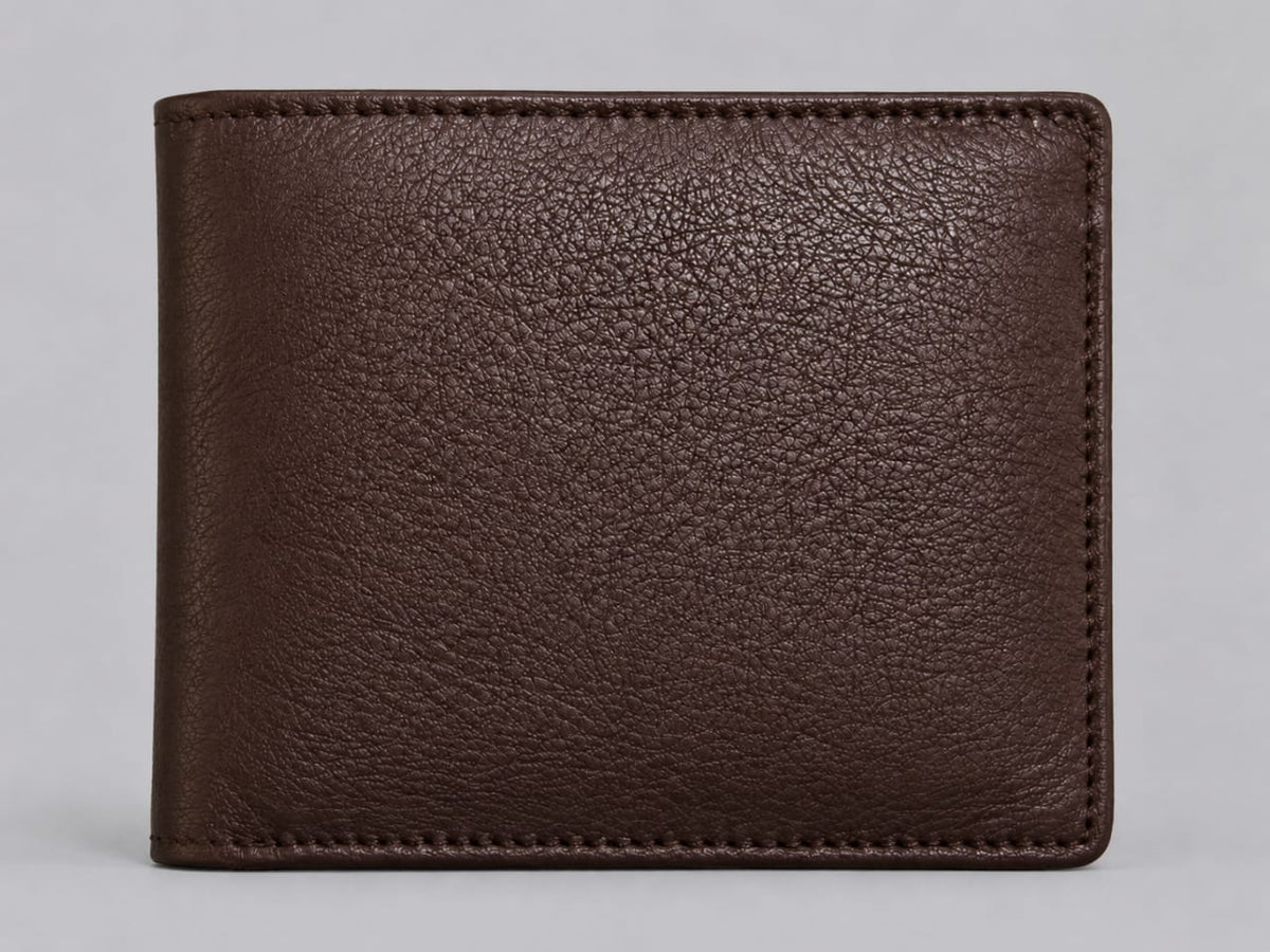La Parazzo Premium Genuine Leather Men’s Bifold Wallet with Flip-Out Card Holder & Cash Compartment